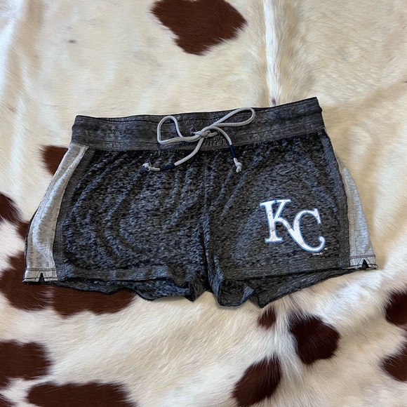 Kansas City Royals Lightweight Shorts - Picture 2 of 8